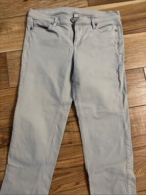 LOFT Light Gray Straight-Leg Jeans
